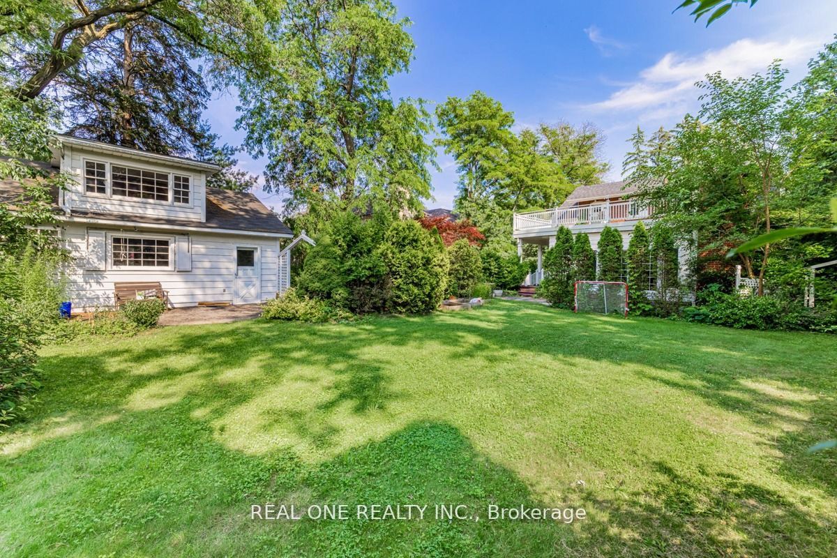 485 Macdonald Rd