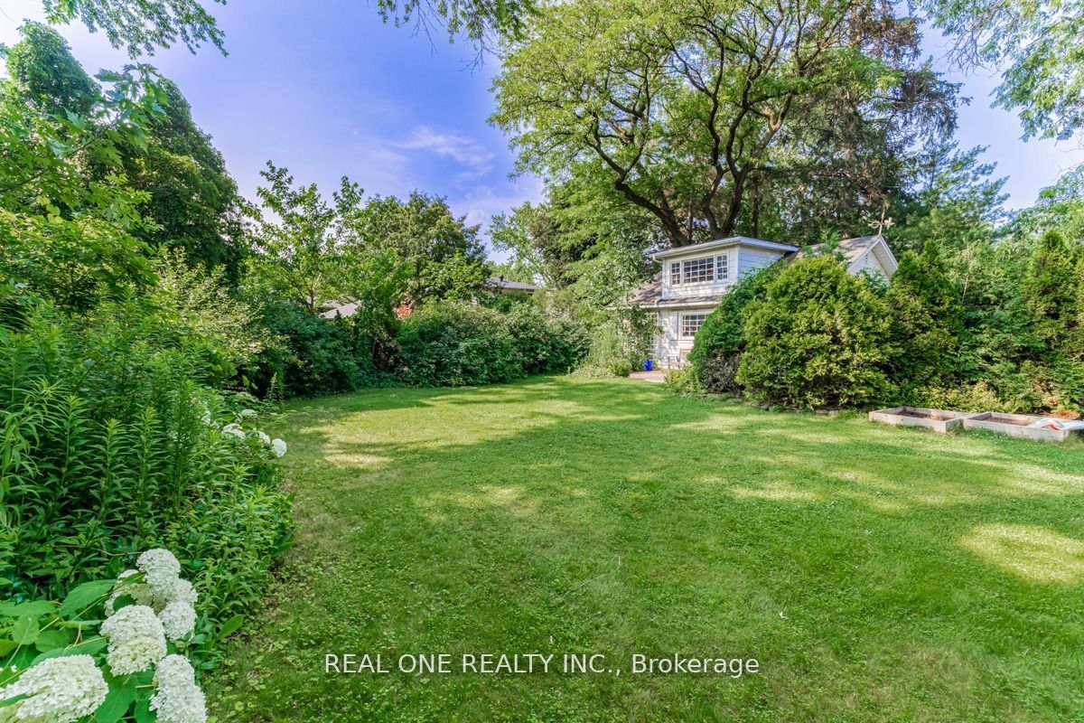 485 Macdonald Rd