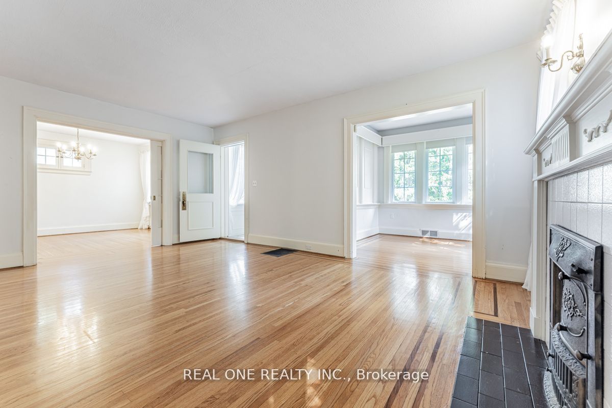 485 Macdonald Rd