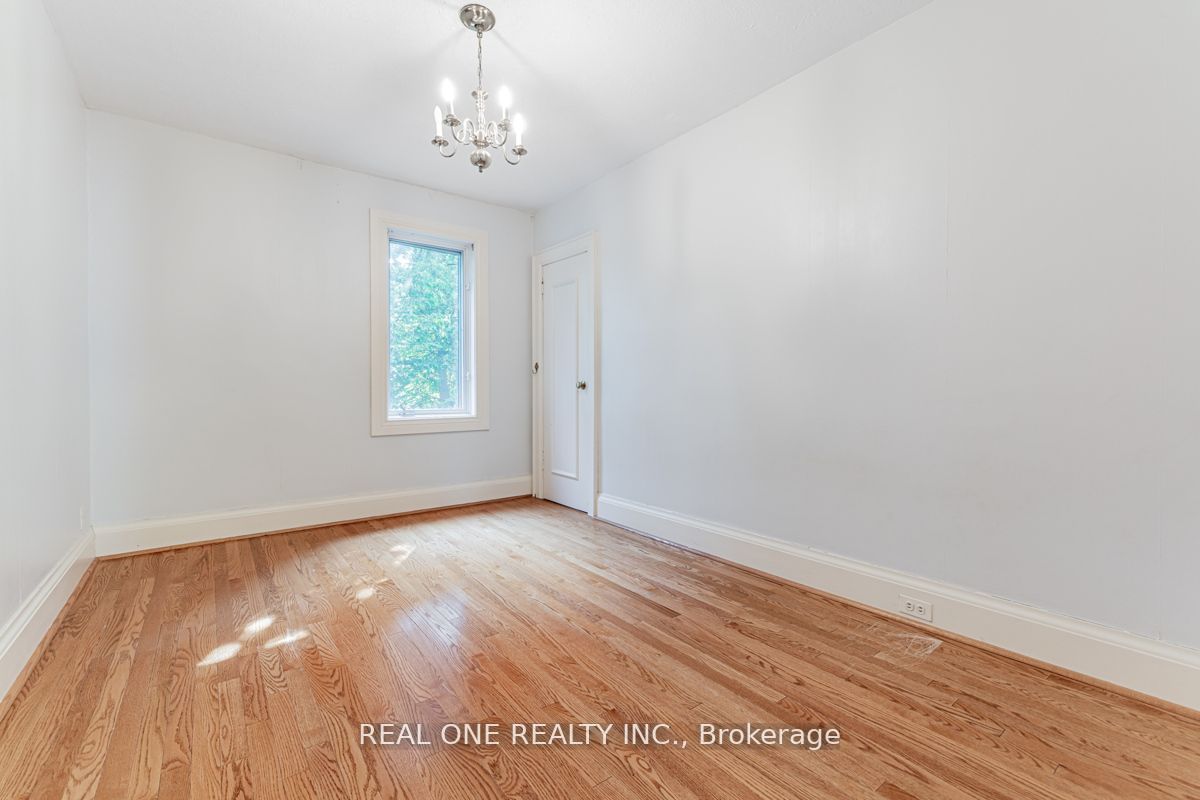 485 Macdonald Rd