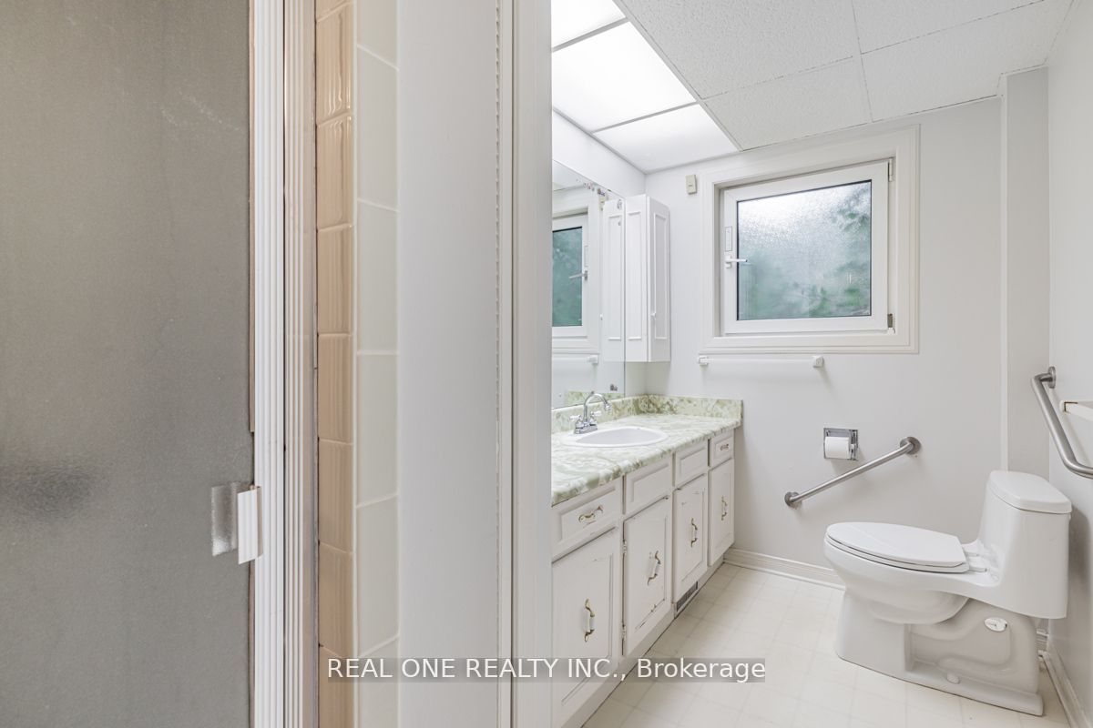 485 Macdonald Rd