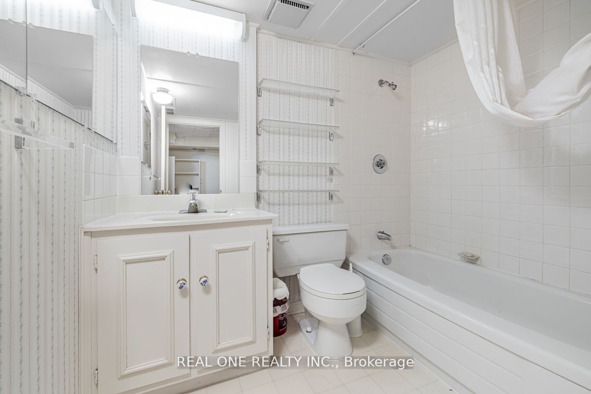 485 Macdonald Rd