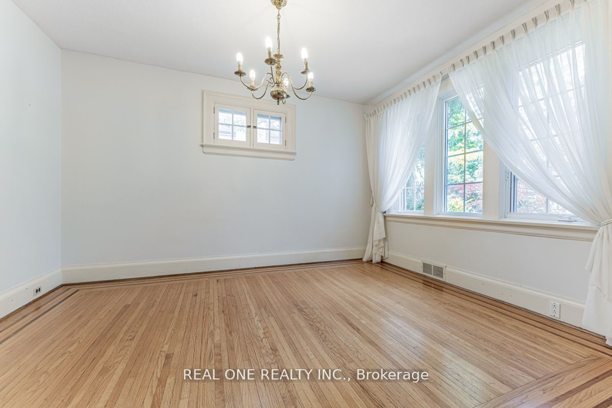 485 Macdonald Rd