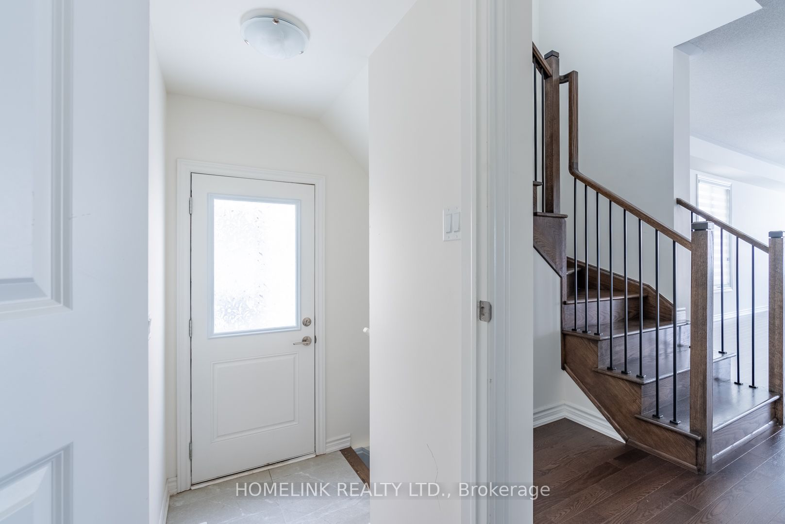 486 Bergamot Avenue