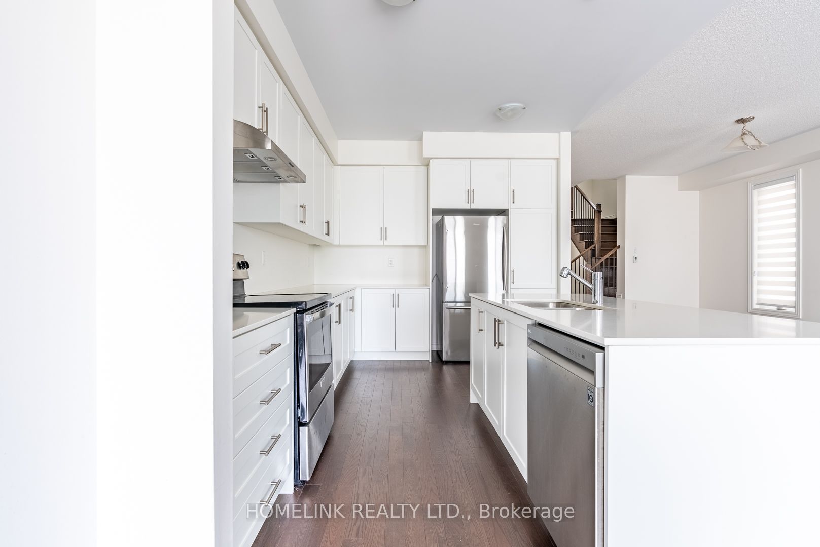 486 Bergamot Avenue