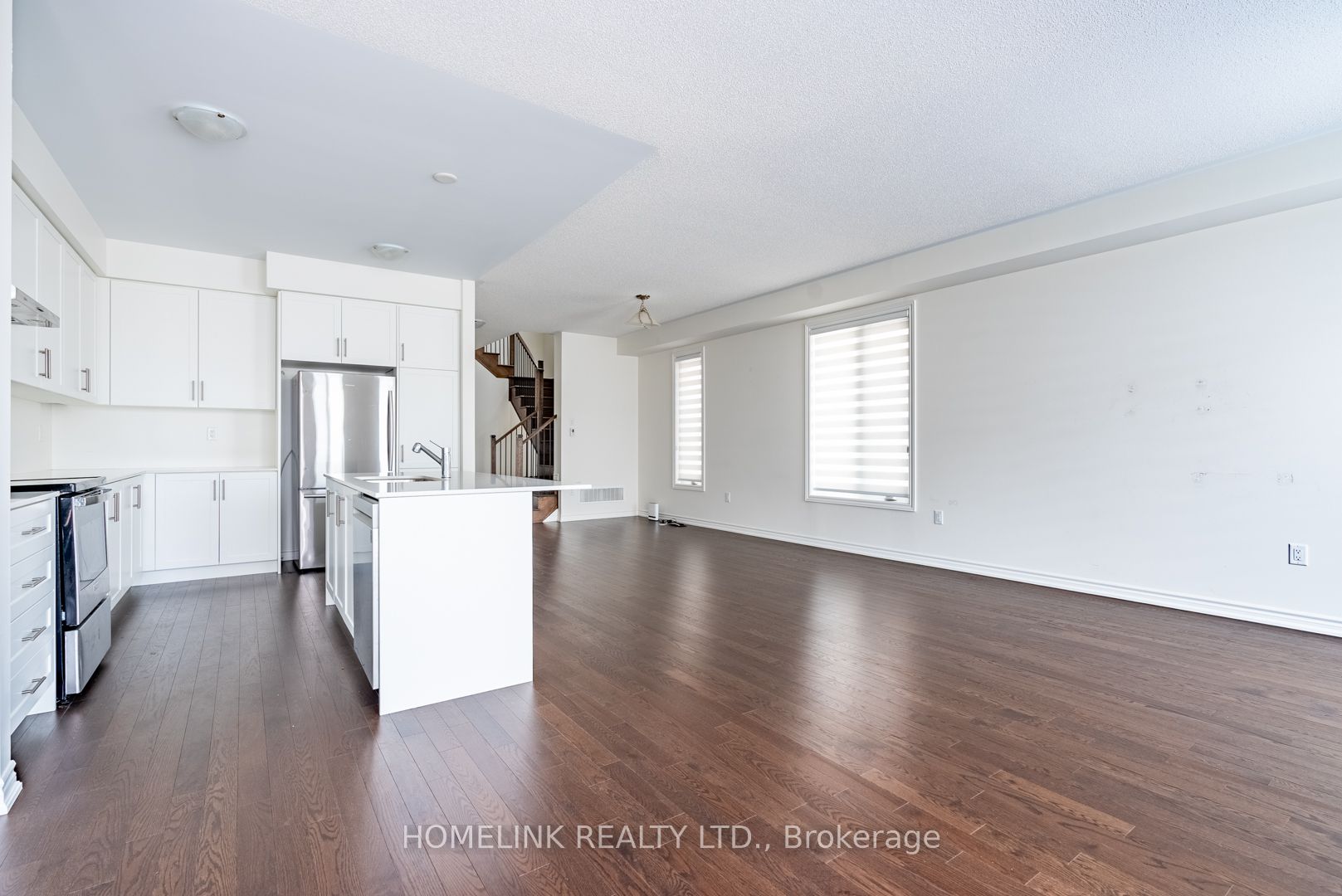 486 Bergamot Avenue