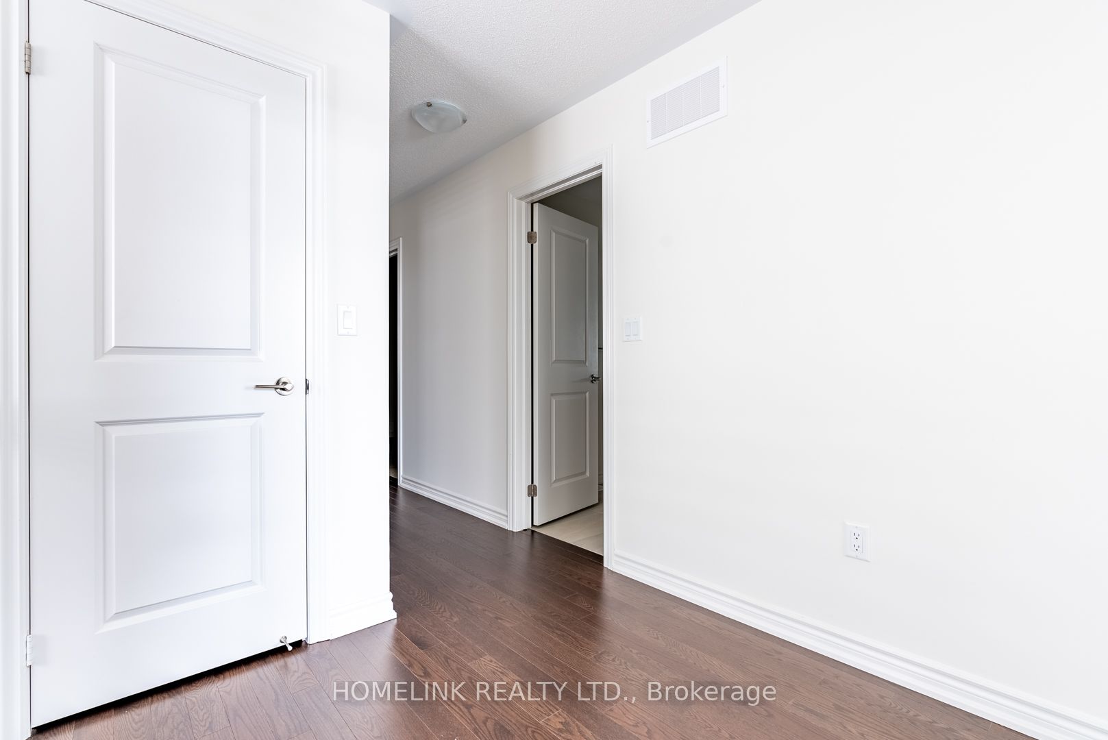 486 Bergamot Avenue