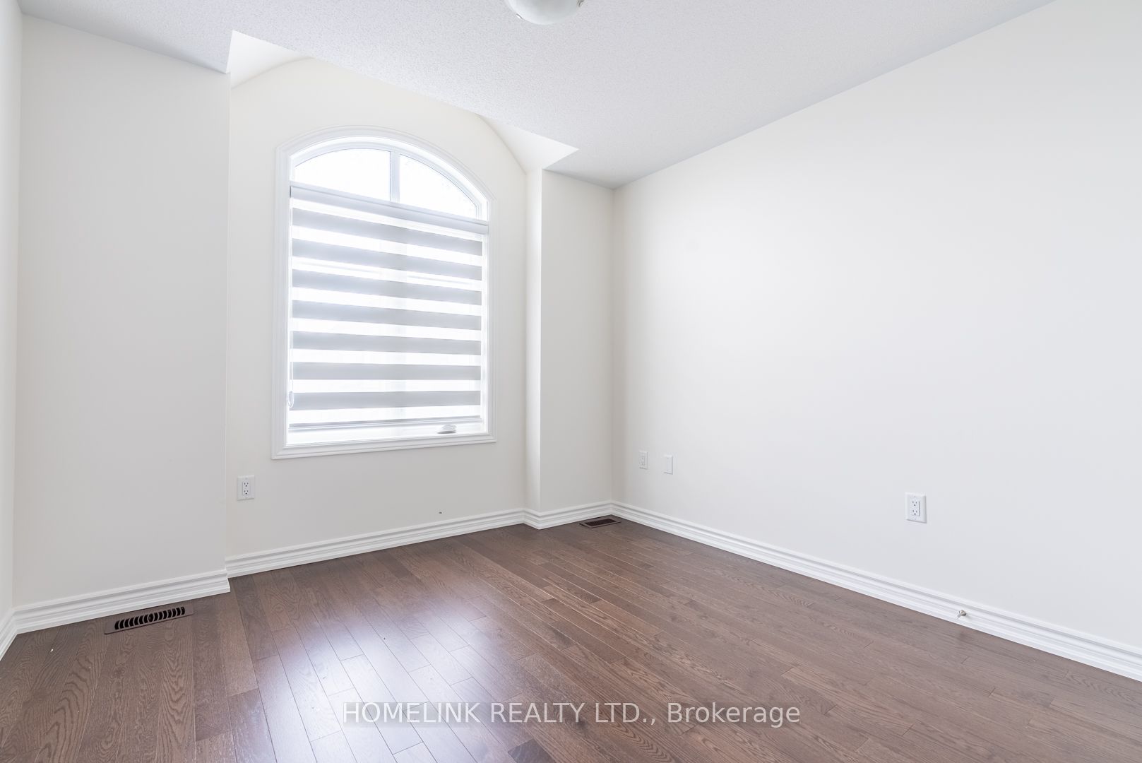 486 Bergamot Avenue