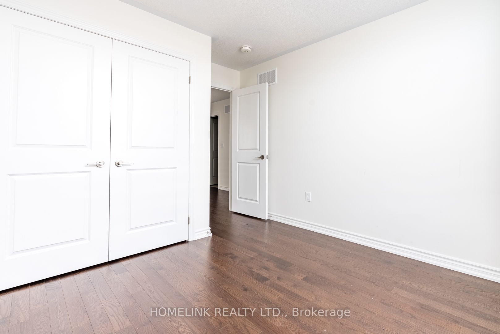 486 Bergamot Avenue