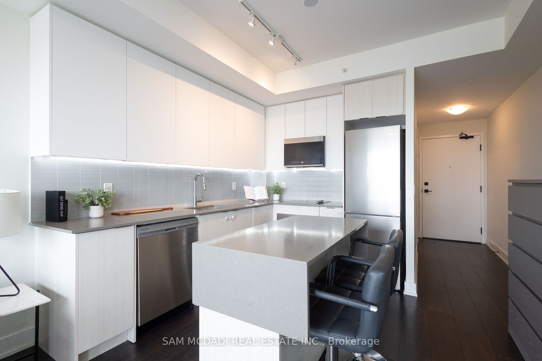 2481 Taunton Rd, #1605
