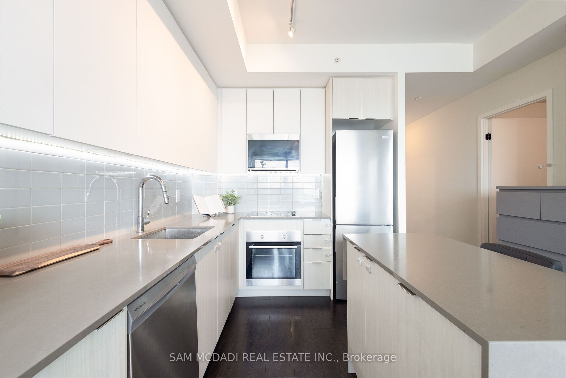 2481 Taunton Rd, #1605
