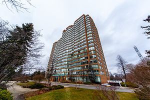1276 Maple Crossing Blvd, #607