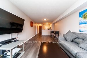 1276 Maple Crossing Blvd, #607