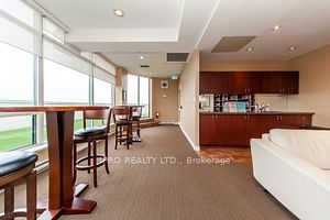 1276 Maple Crossing Blvd, #607