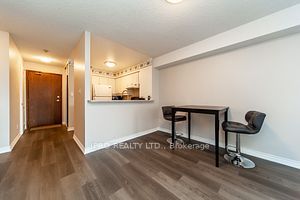 1276 Maple Crossing Blvd, #607