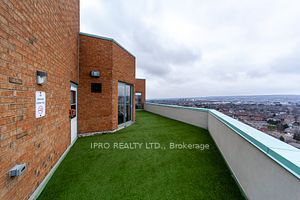 1276 Maple Crossing Blvd, #607