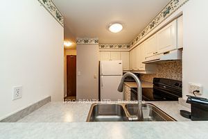 1276 Maple Crossing Blvd, #607