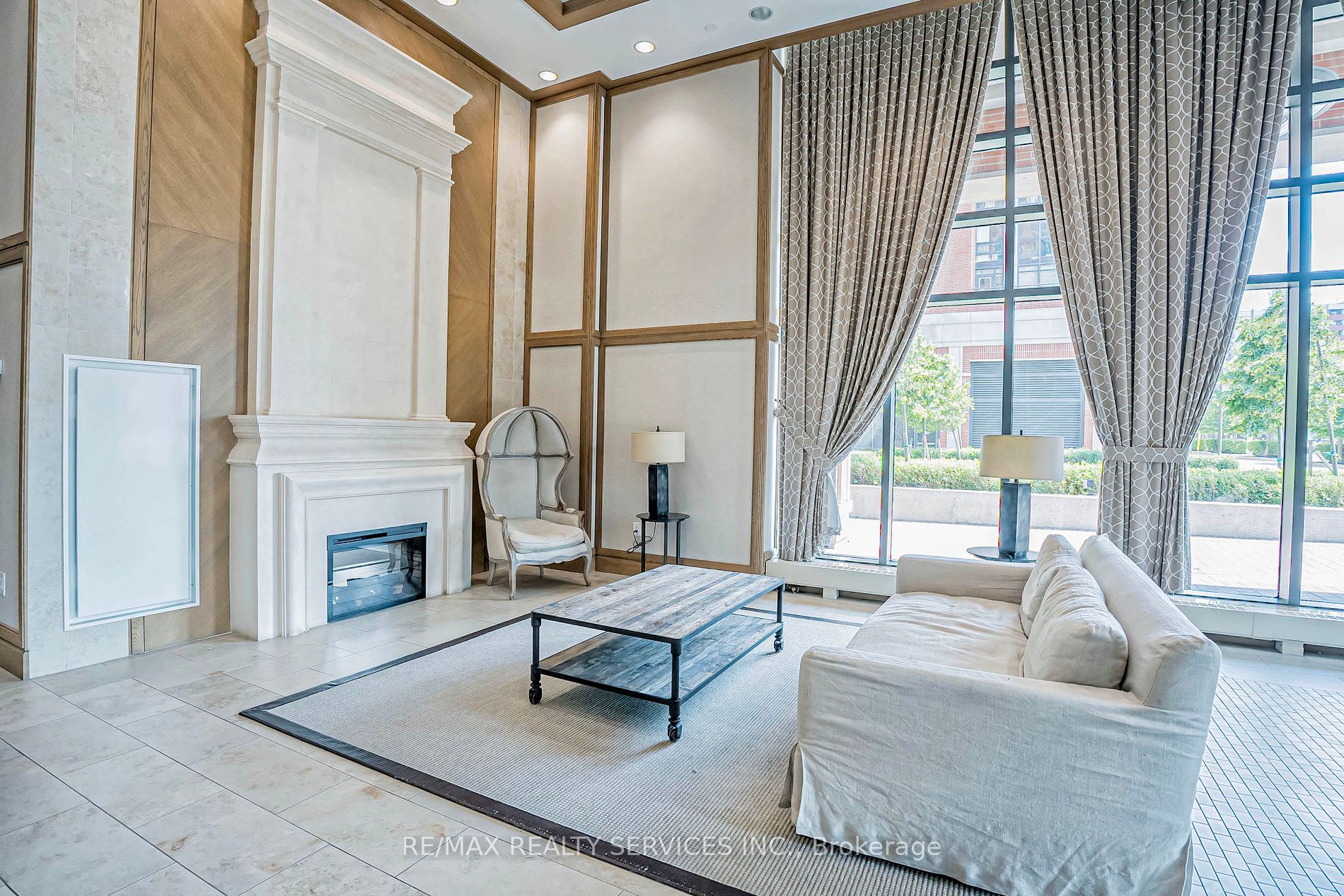 3091 Dufferin Street, #1006
