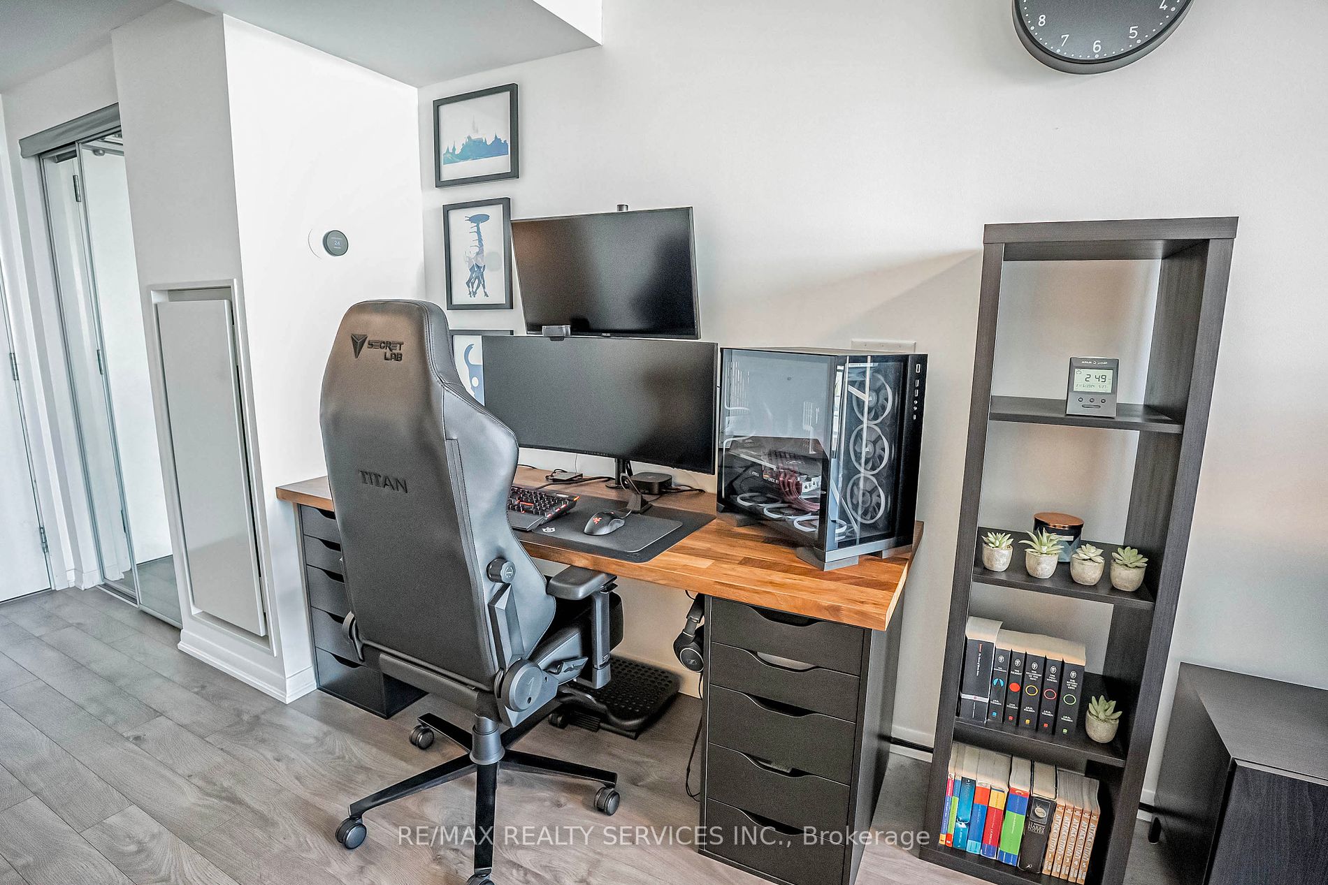 3091 Dufferin Street, #1006