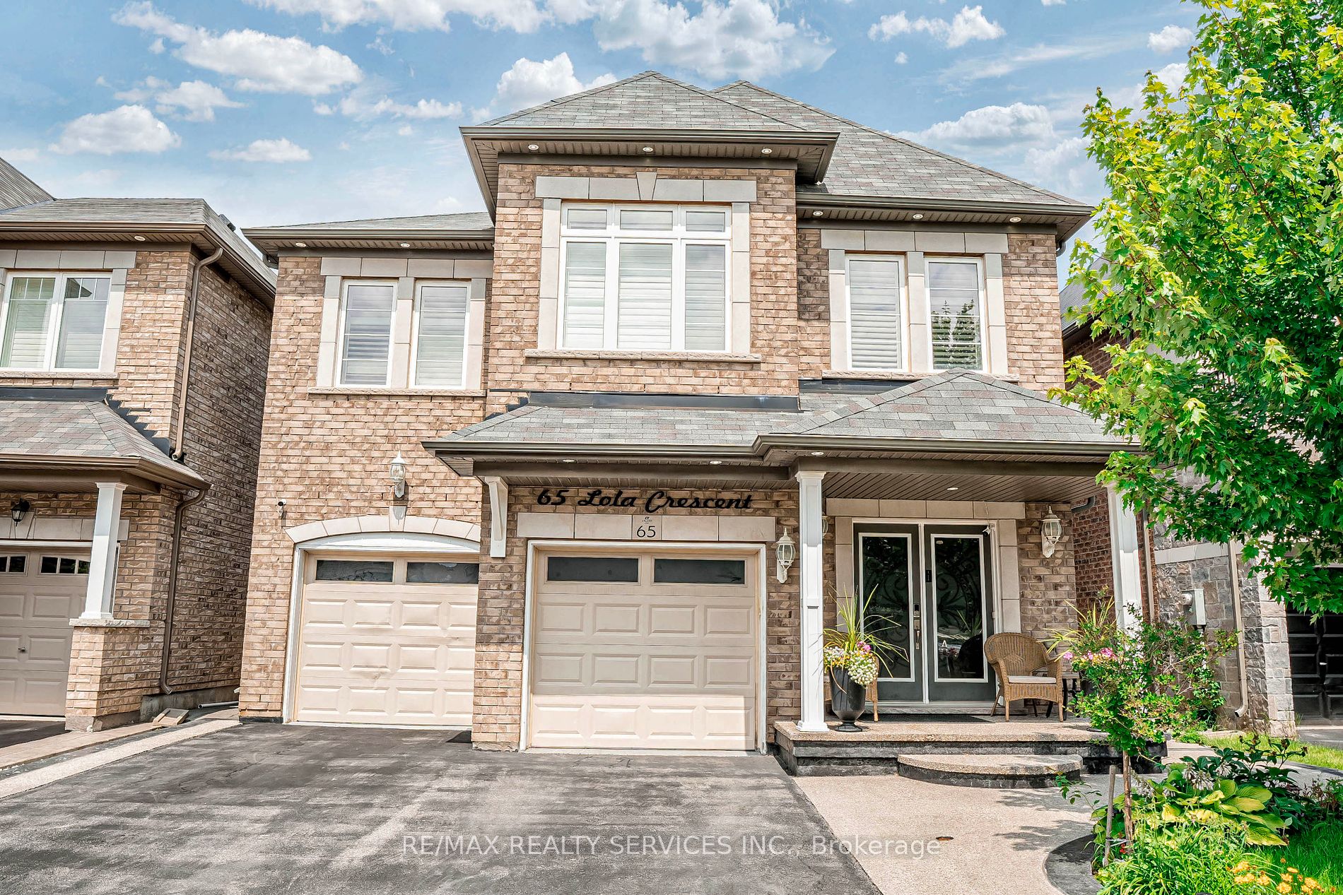 65 Lola Cres