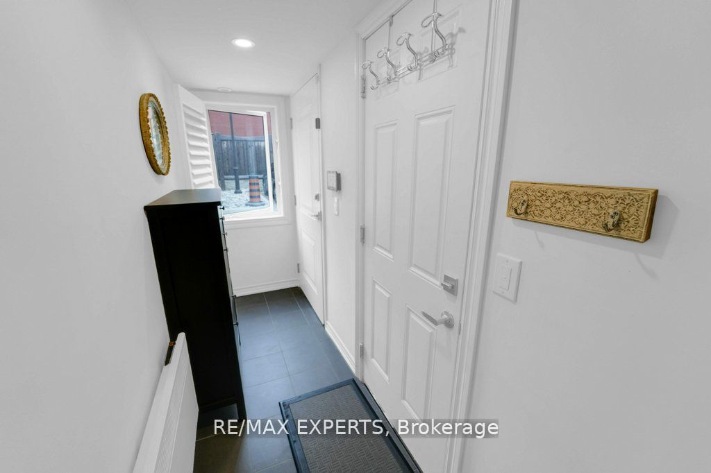 80 Eastwood Park Gdns, #1