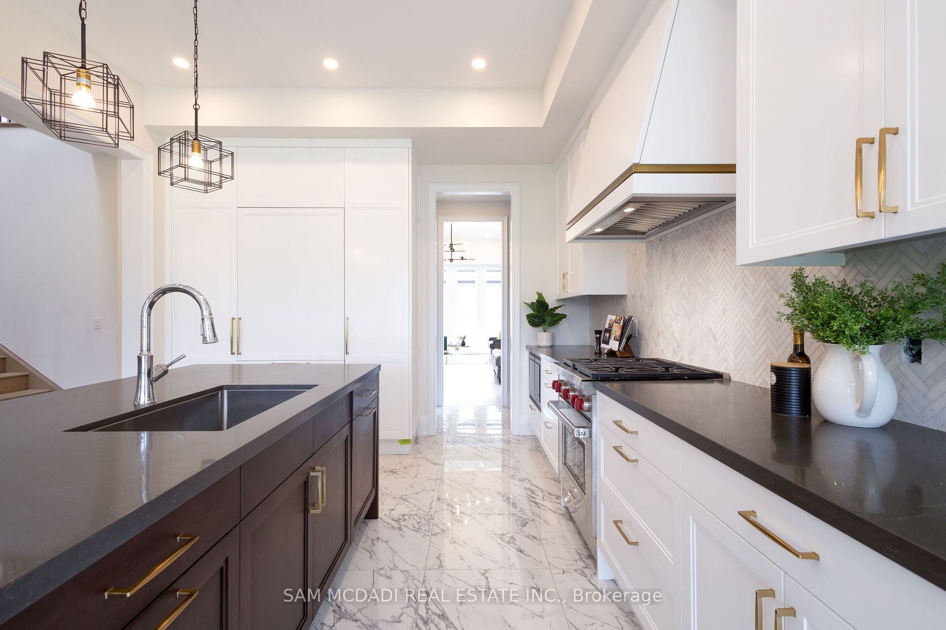 2337 Charles Cornwall Rd