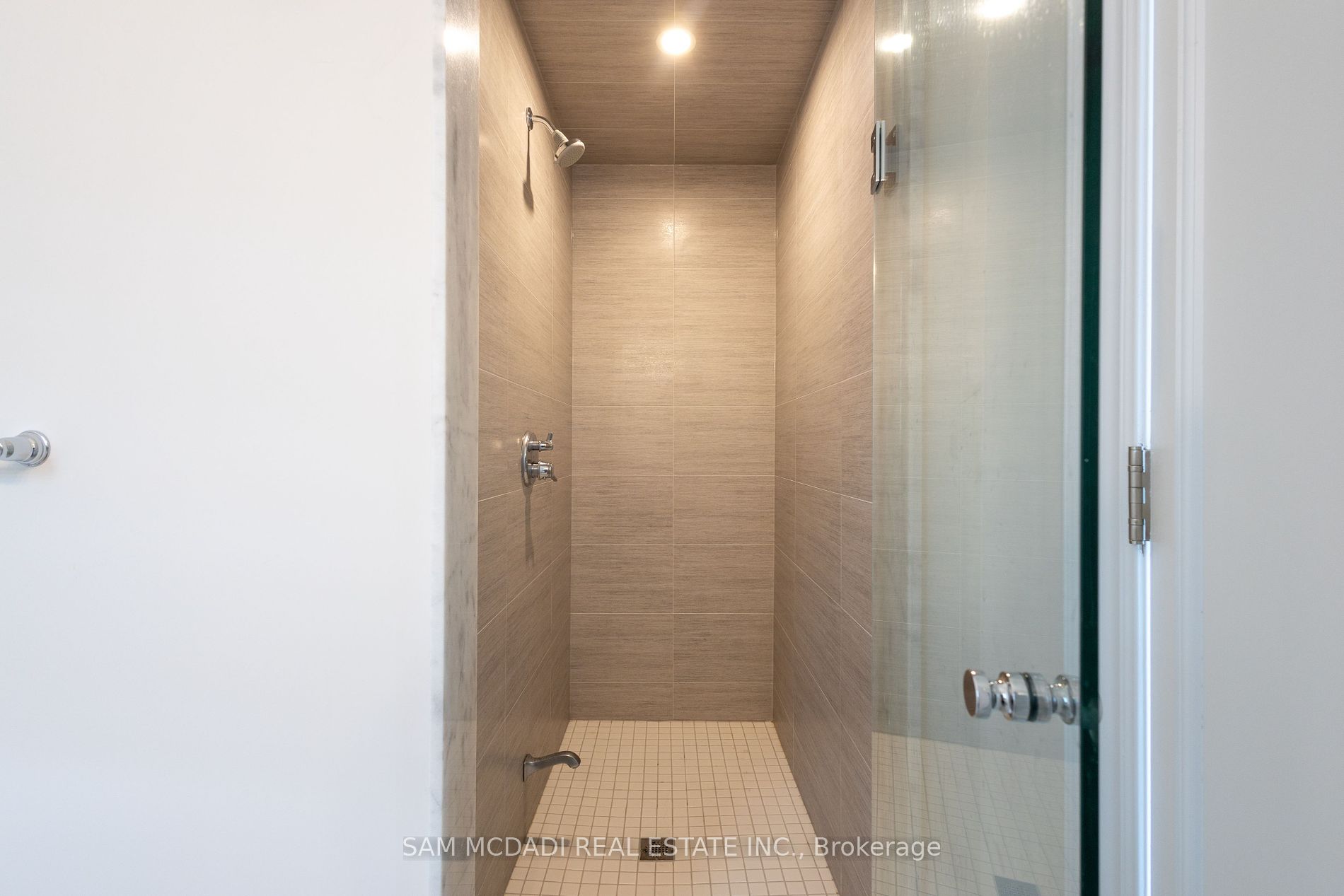 2337 Charles Cornwall Rd