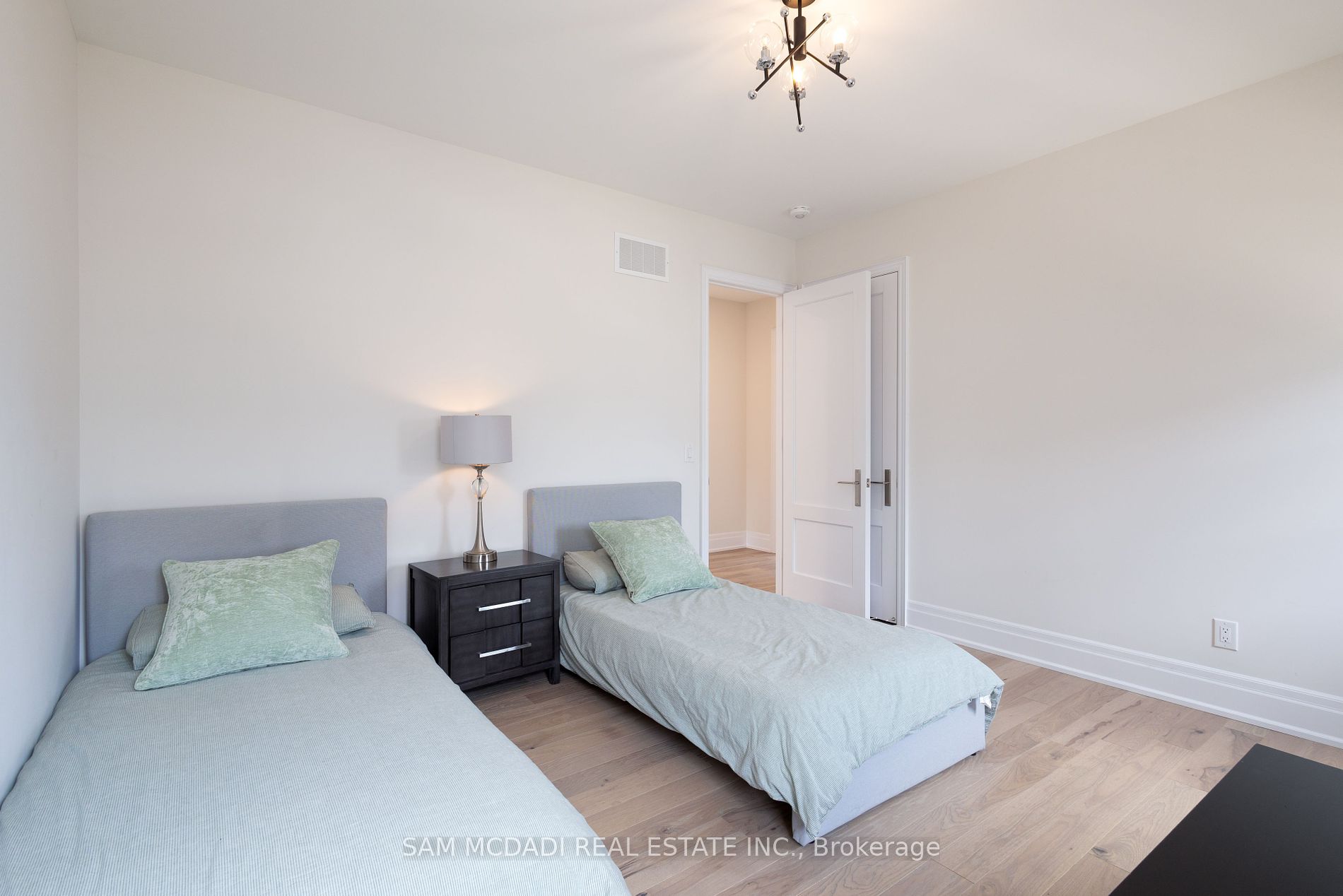 2337 Charles Cornwall Rd