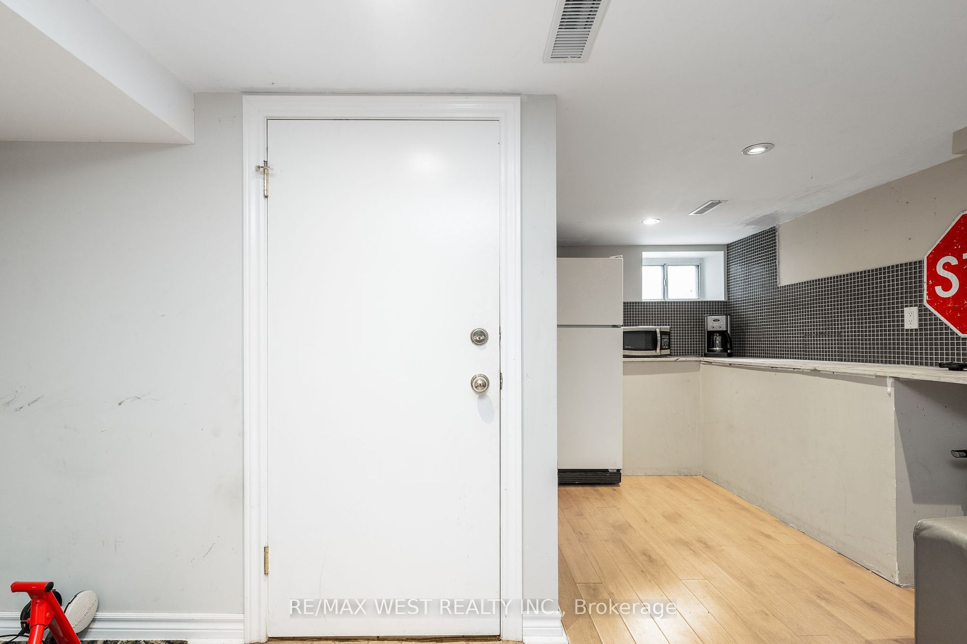 55 Lynd Avenue