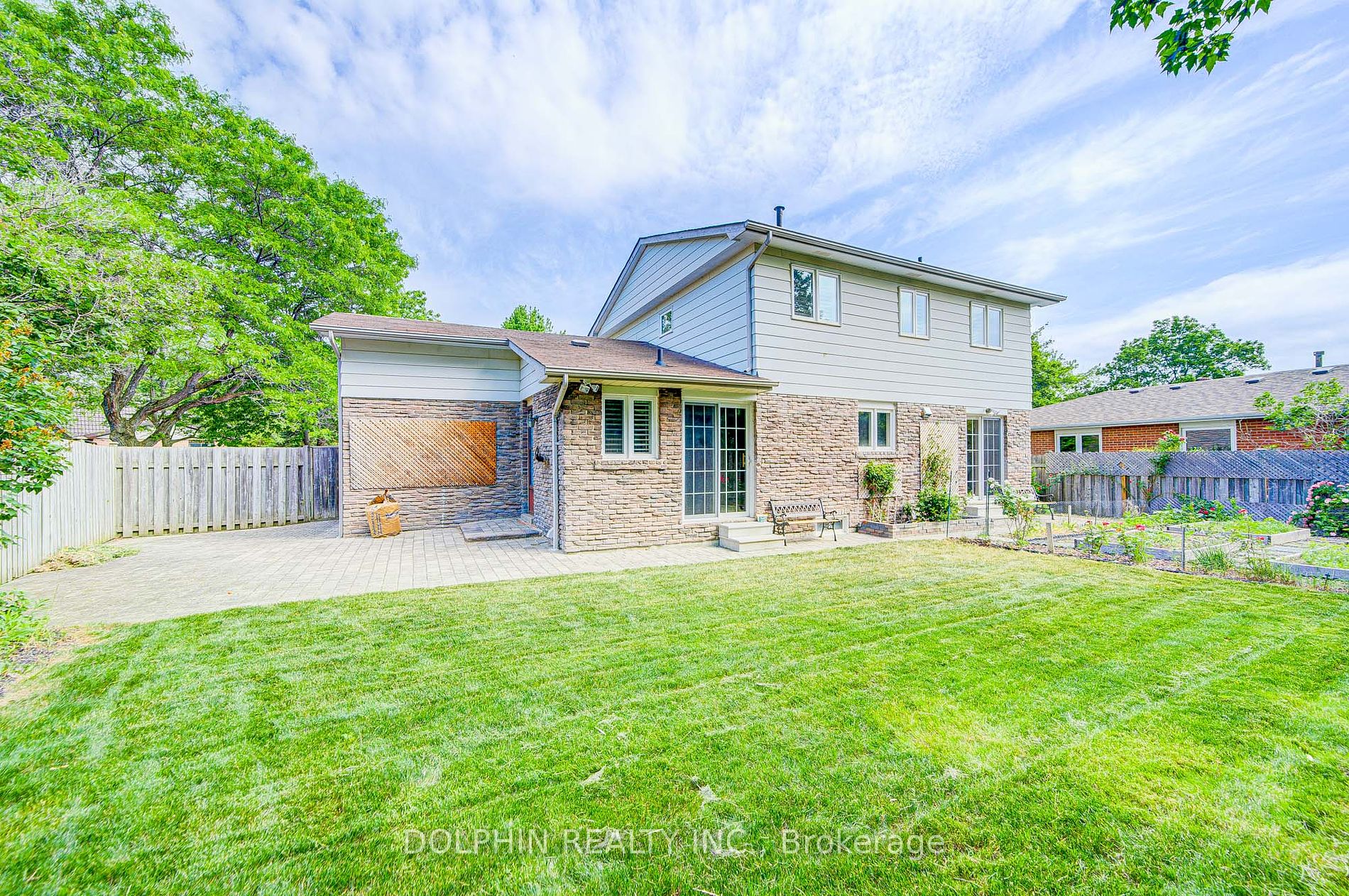 2290 Devon Road