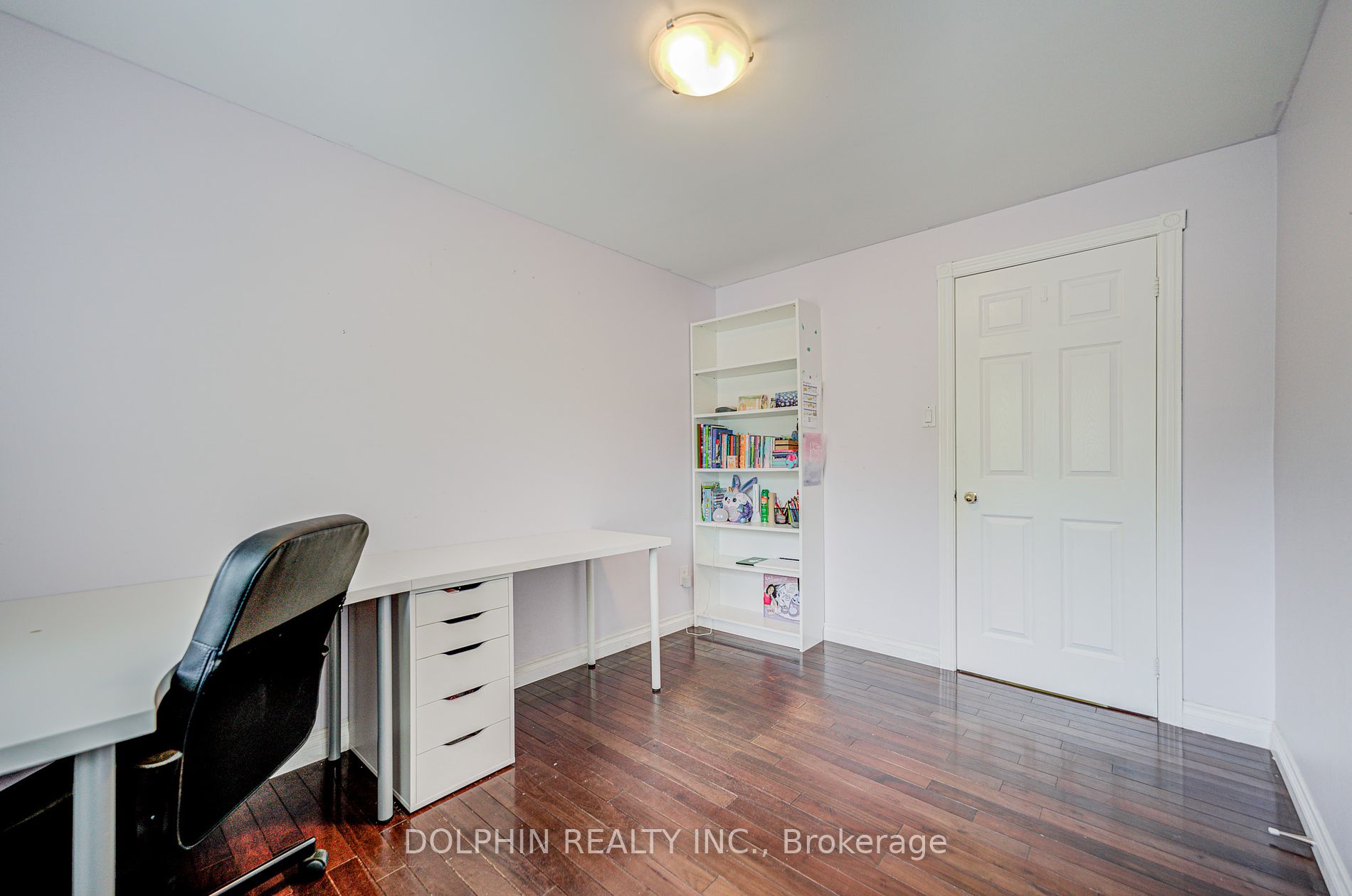 2290 Devon Road