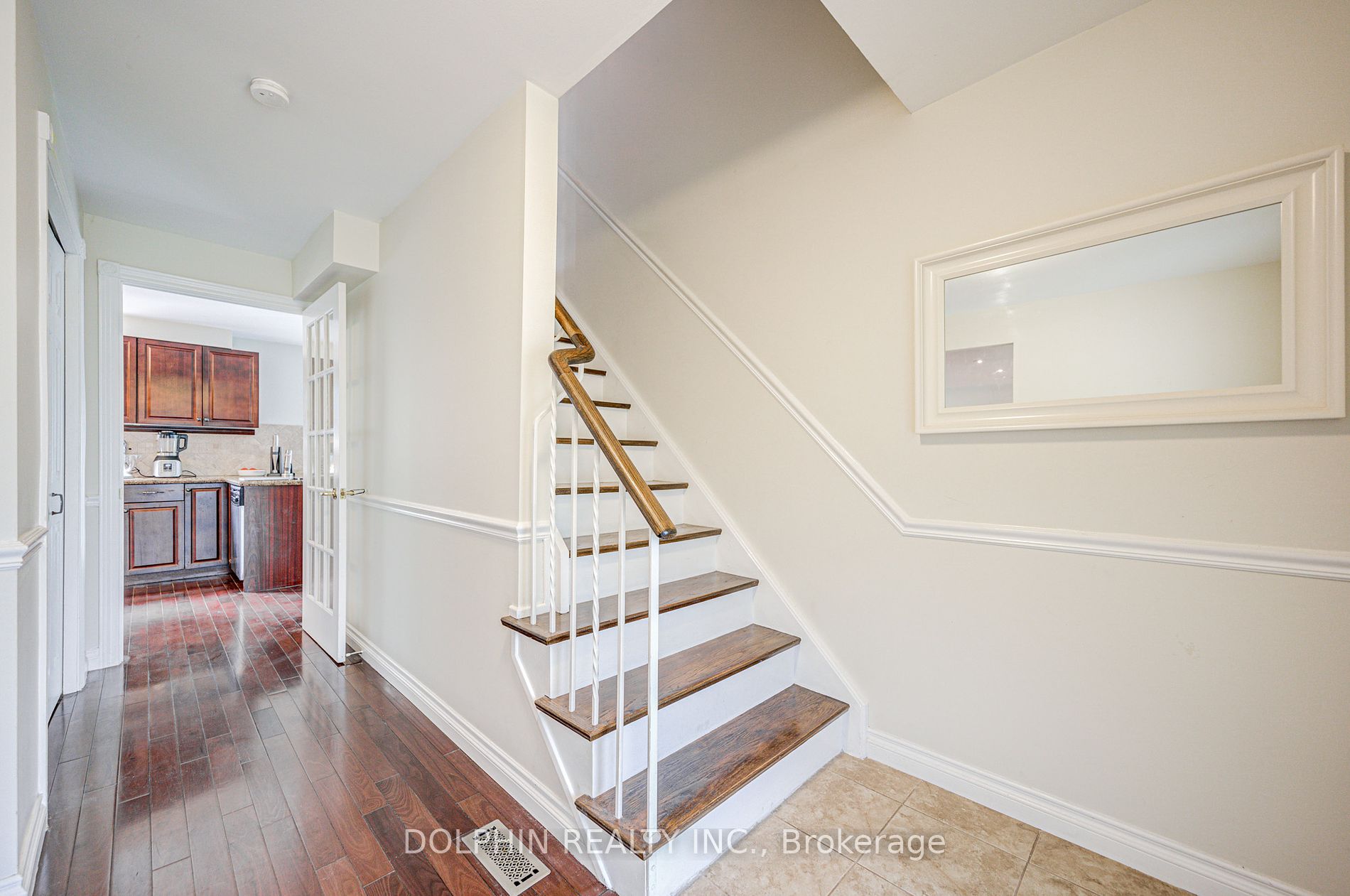 2290 Devon Road