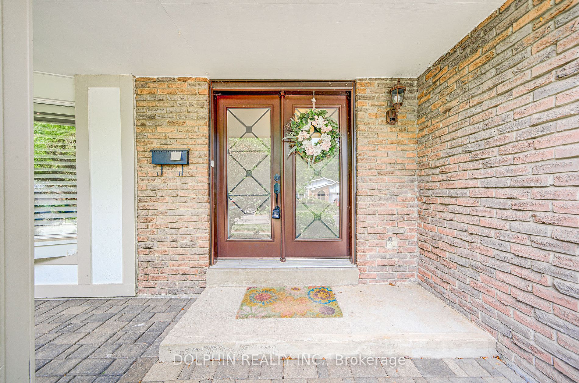 2290 Devon Road