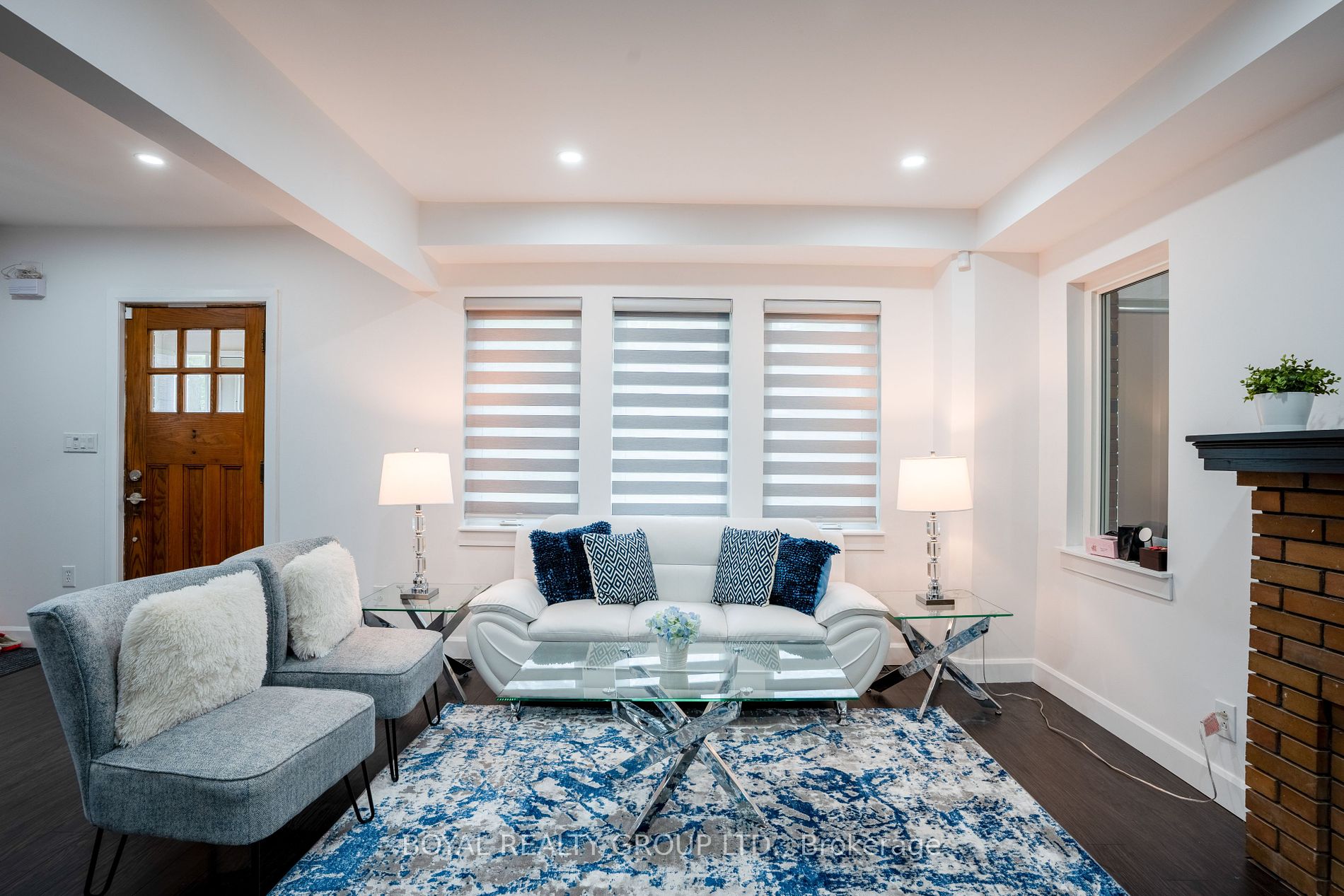 88 King Street W