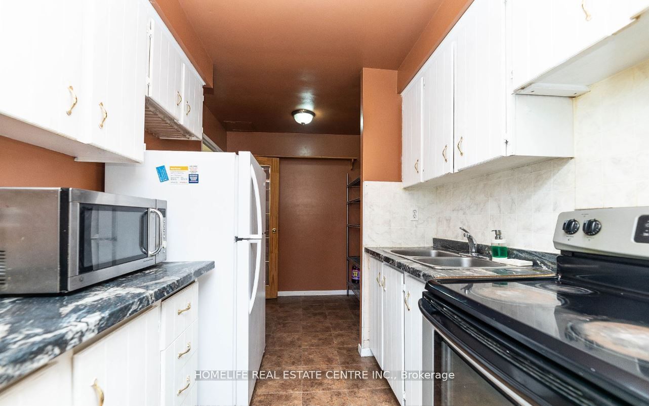 2095 Roche Court, #275