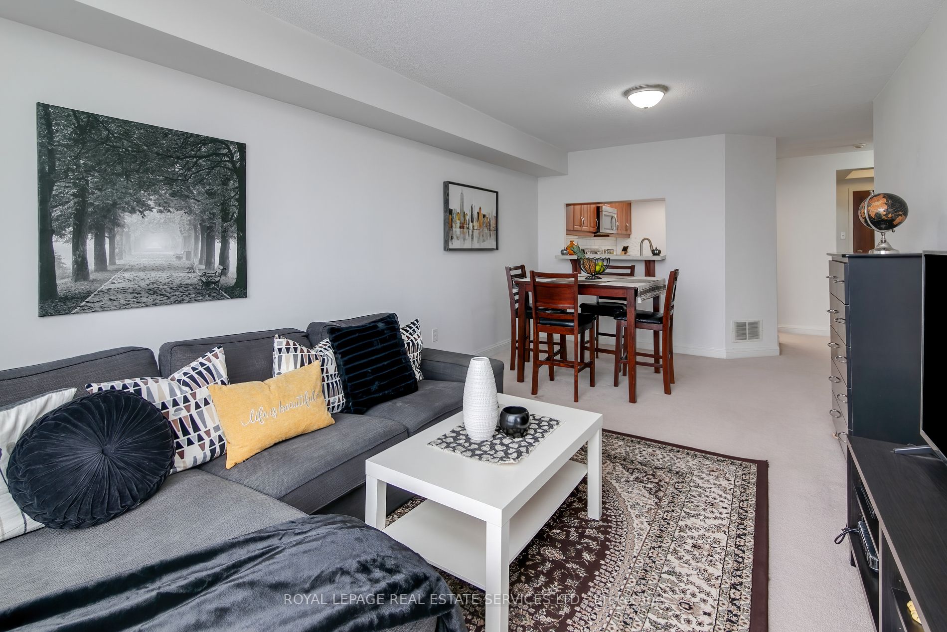 24 Hanover Road, #708