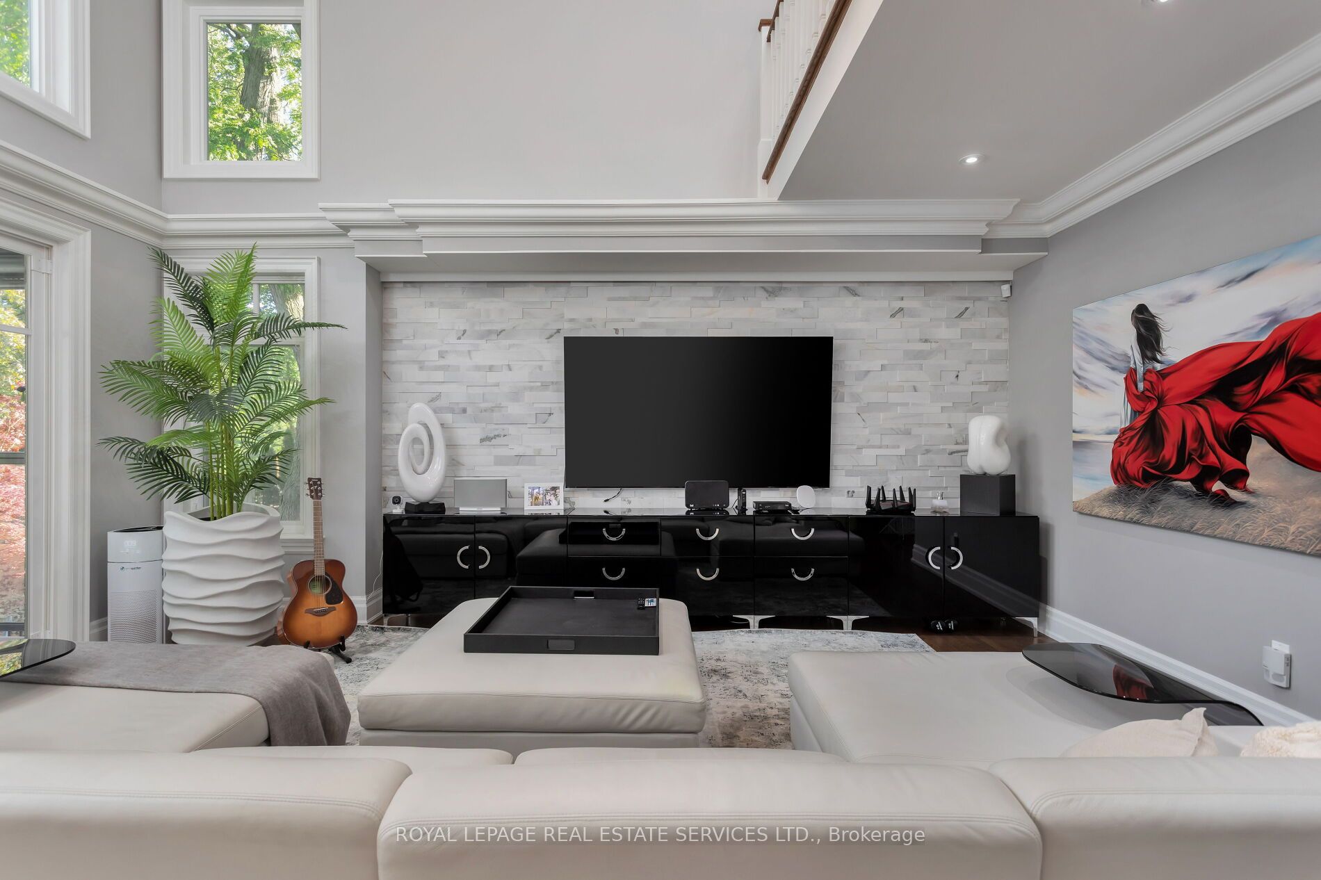 34 Nottingham Dr