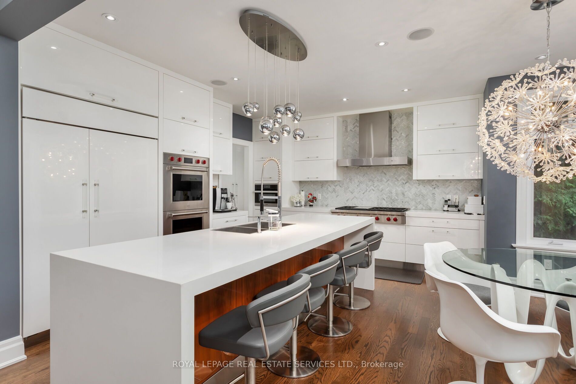 34 Nottingham Dr