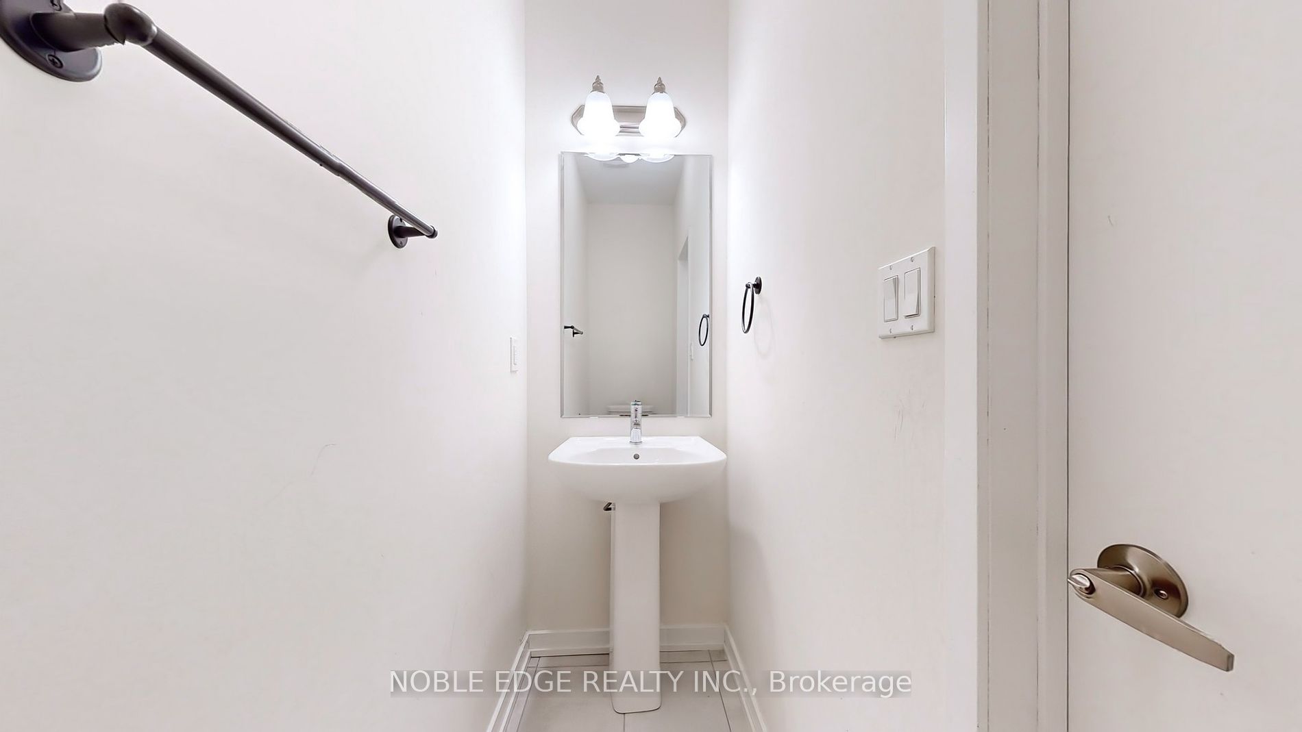 28 Stella Cres