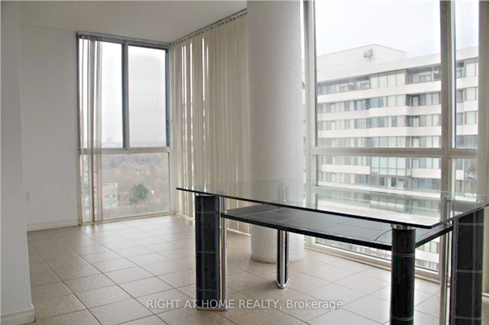 10 Markbrook Lane, #1204