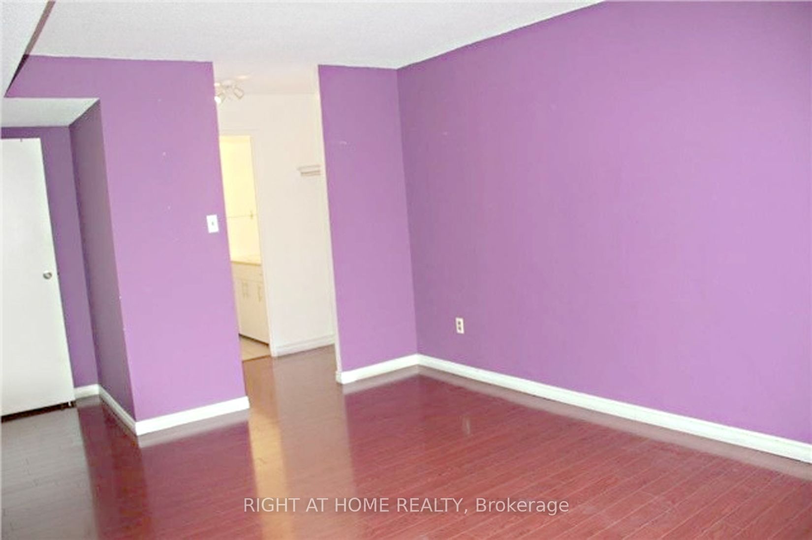 10 Markbrook Lane, #1204