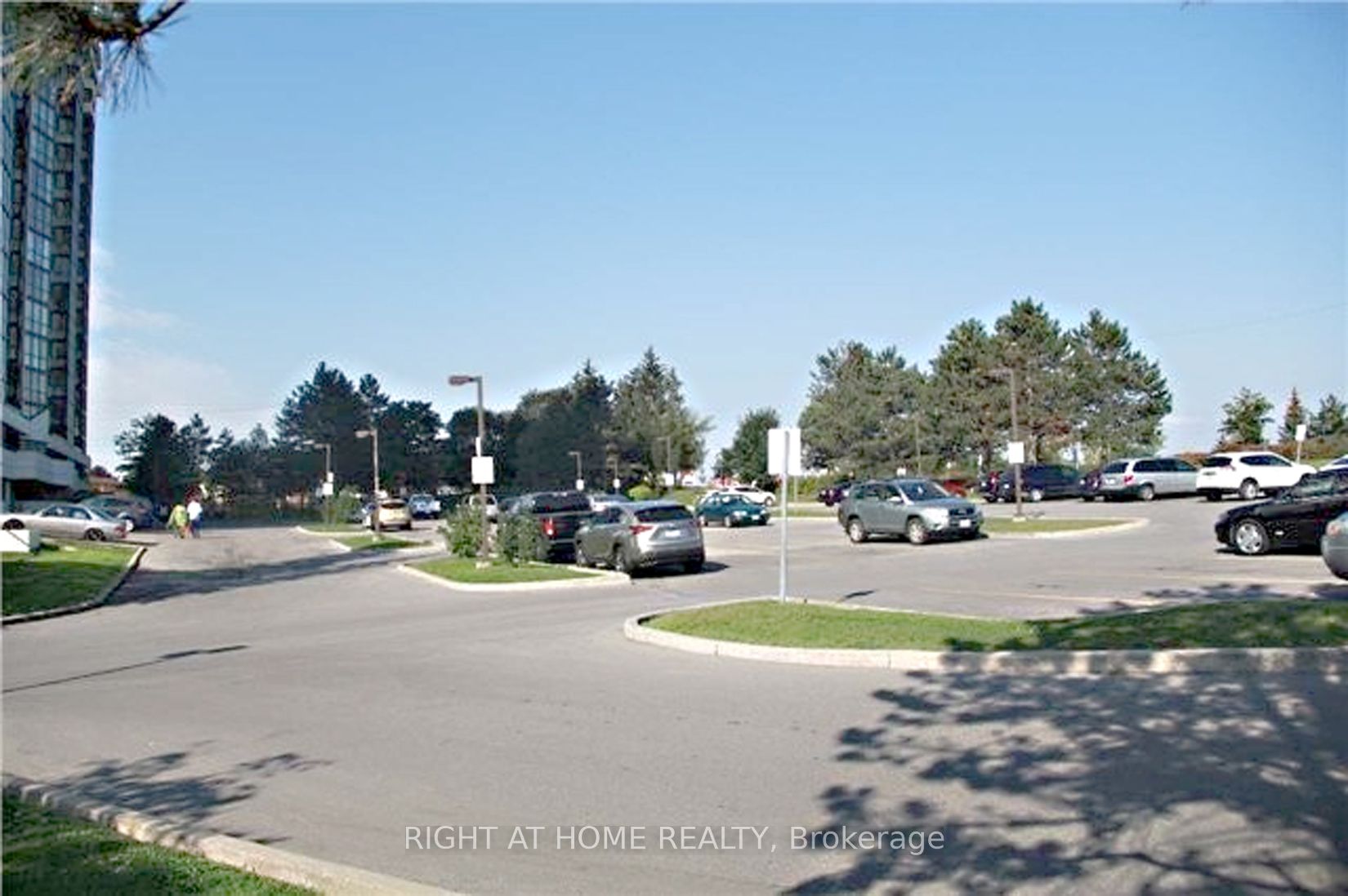 10 Markbrook Lane, #1204