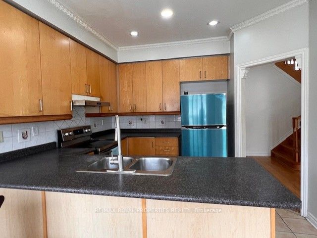 34 Westbrook Ave