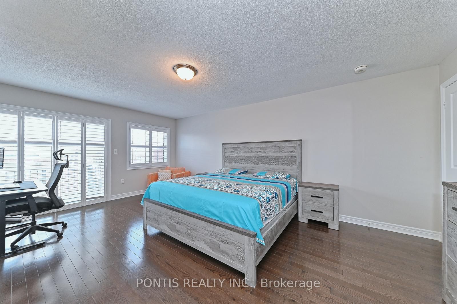 35 Fresnel Road