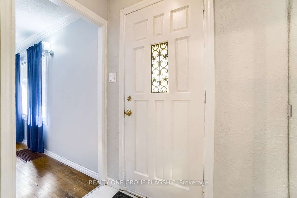 7 Bentley Drive