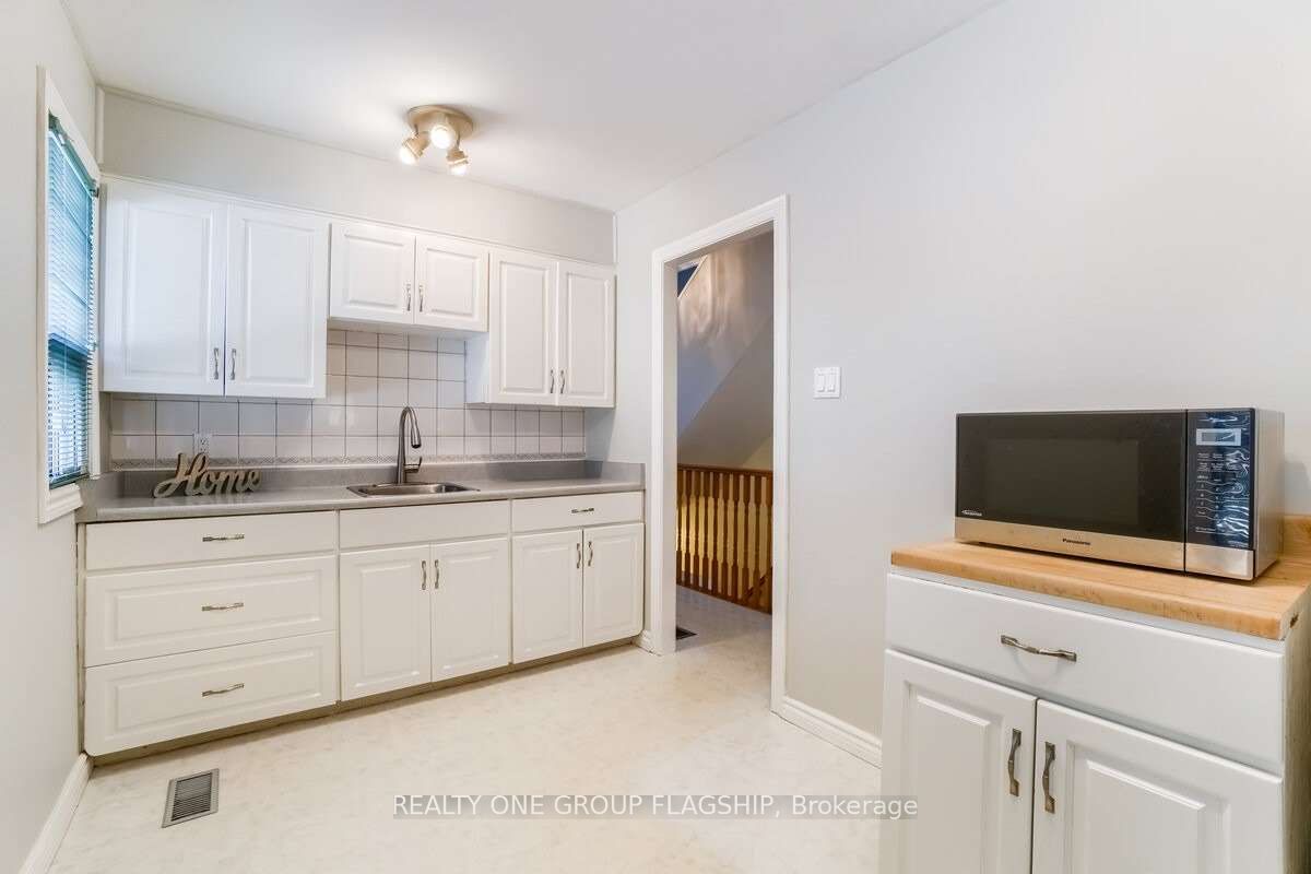 7 Bentley Drive