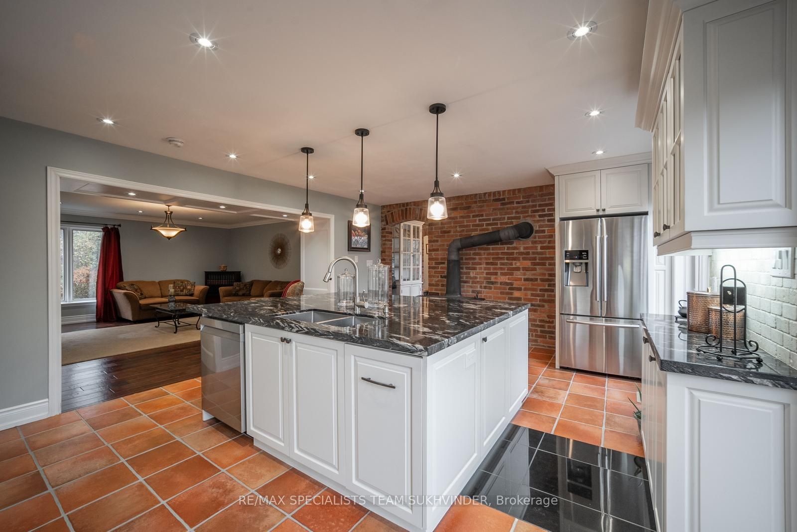 21 Southridge Trail