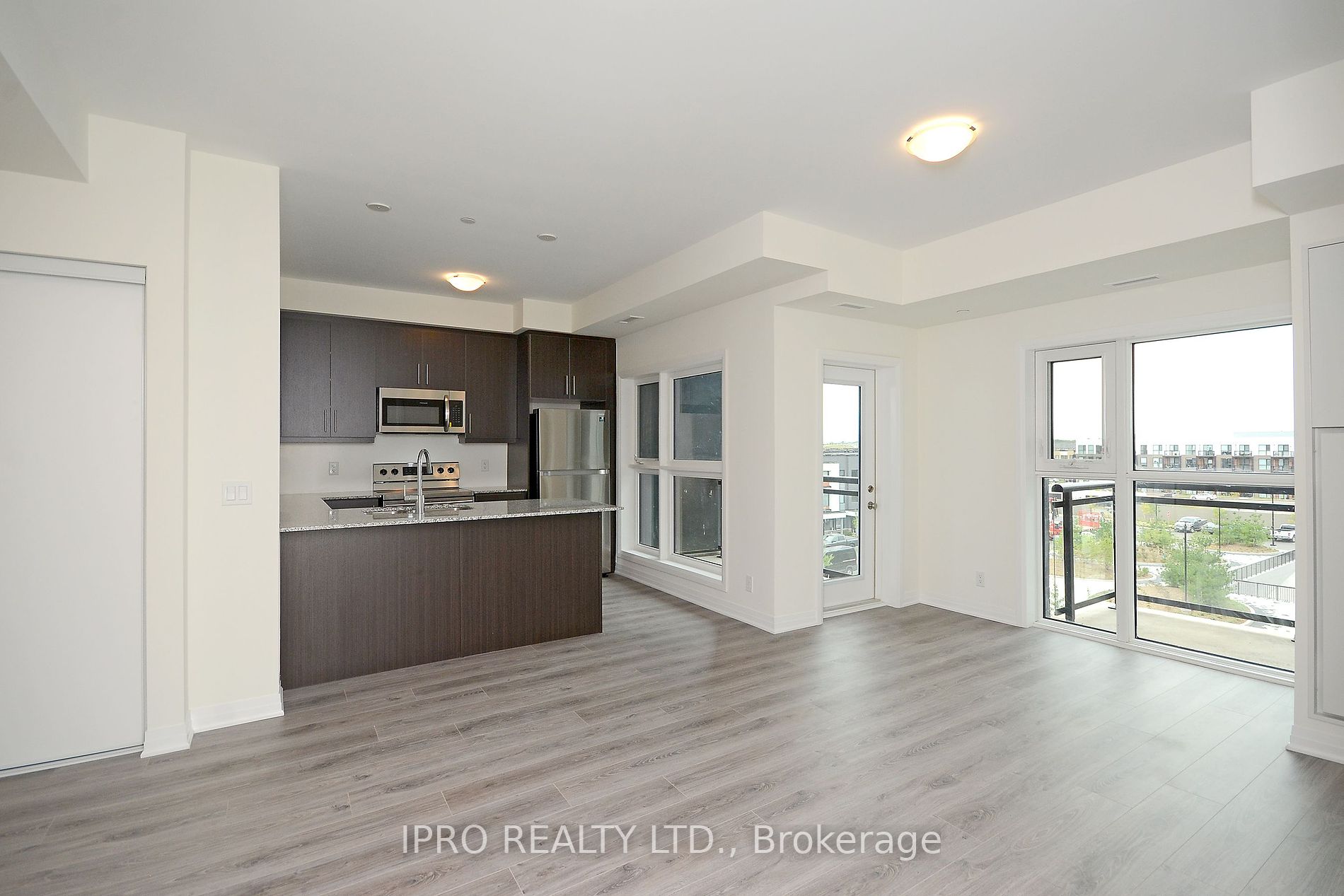 128 Grovewood Common, #435