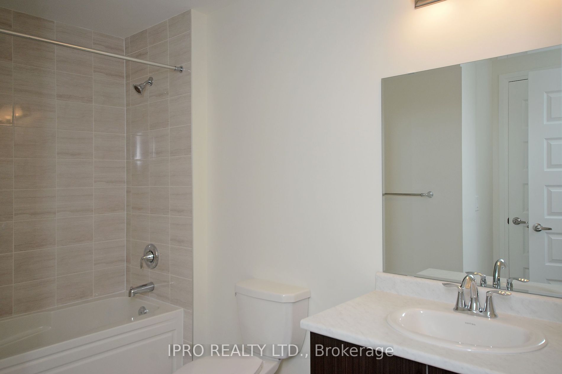 128 Grovewood Common, #435