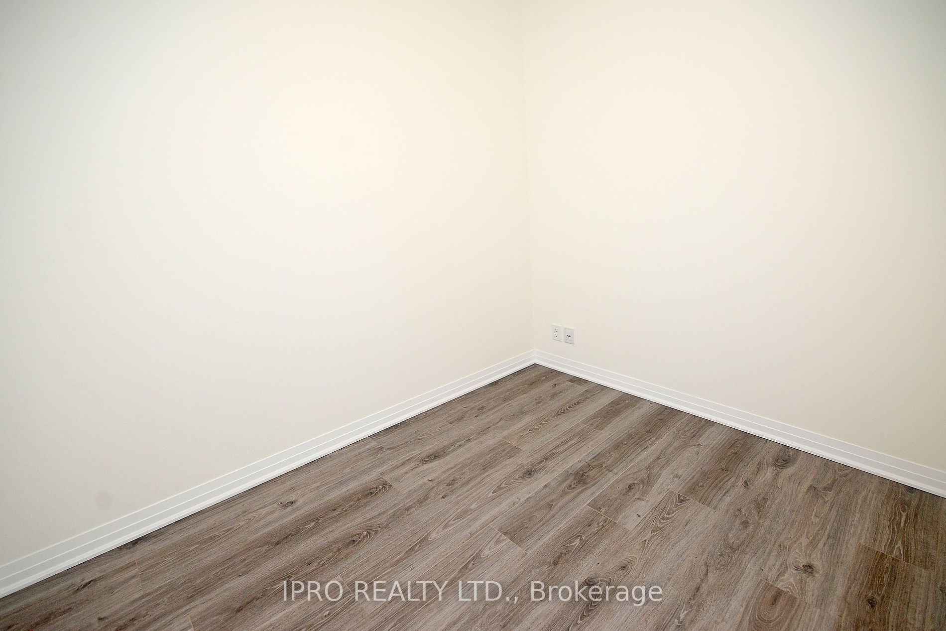 128 Grovewood Common, #435